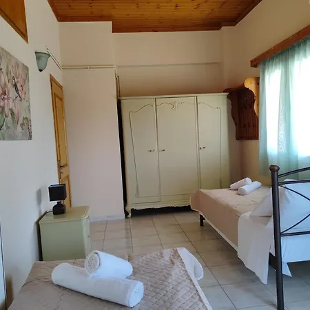 Sea View House Aigio