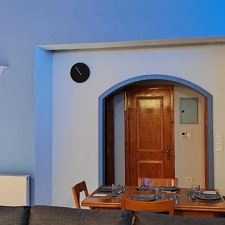 Sea View House * Aigio