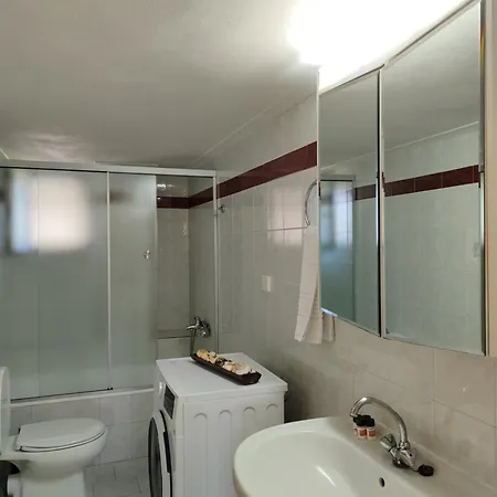 Apartment Sea View House *