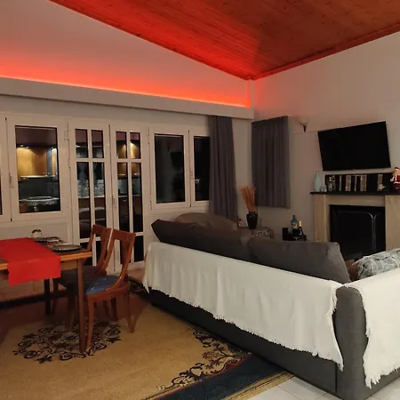 Apartment Sea View House *