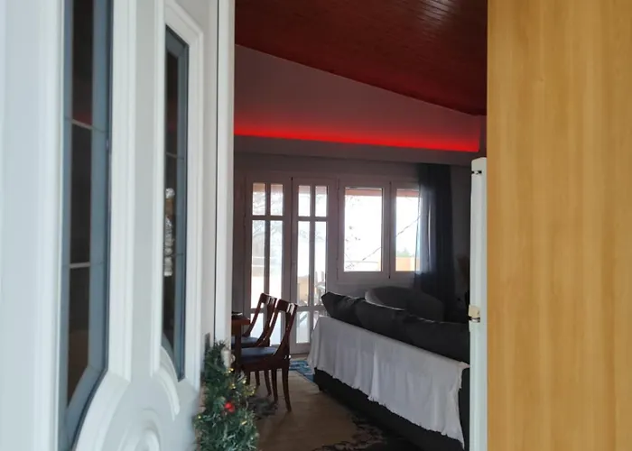 Sea View House Apartment Egio